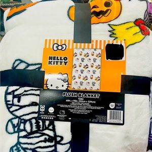 Hello Kitty Plush Blanket